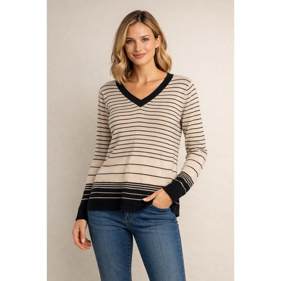 Pendleton Sweaters - Pendleton Womens V-Neck Striped Sweater Beige Navy Blue Cotton Blend Size S